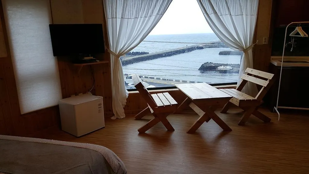 Sea And Bike Hotel Jeju Guest house