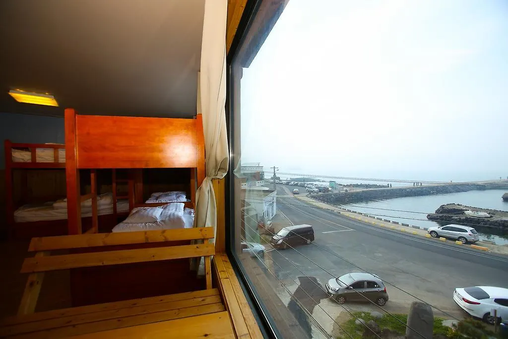 Guest house Sea And Bike Hotel Jeju
