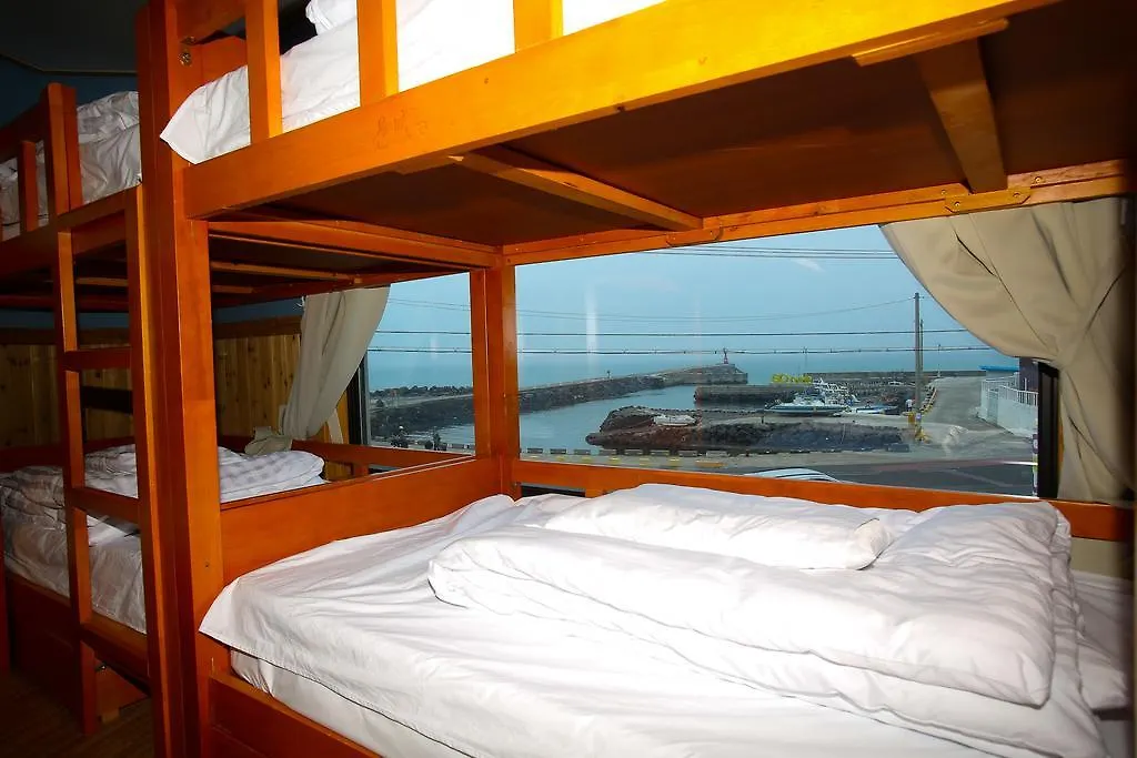 Guest house Sea And Bike Hotel Jeju
