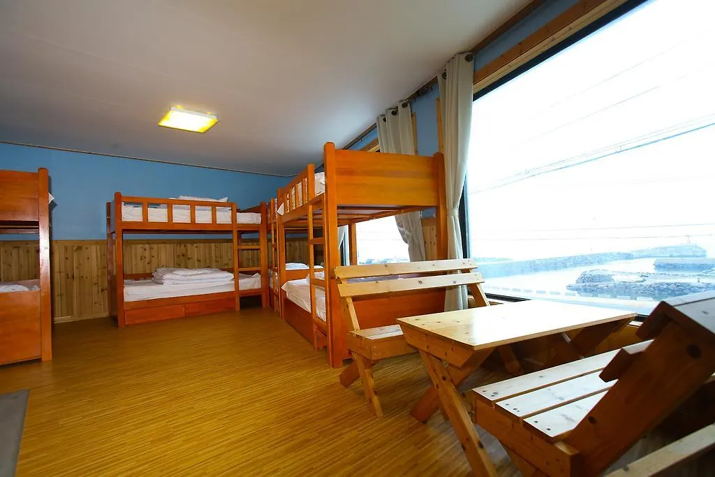 Sea And Bike Hotel Jeju 2*,