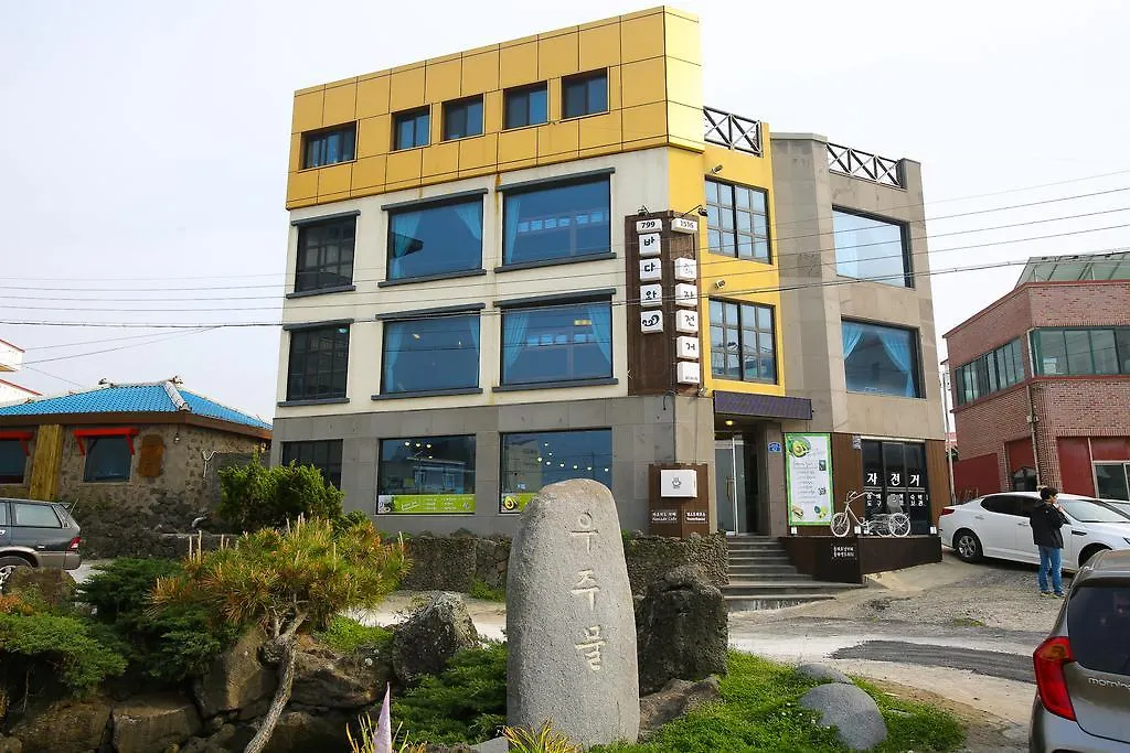 ** Guest house Sea And Bike Hotel Jeju South Korea