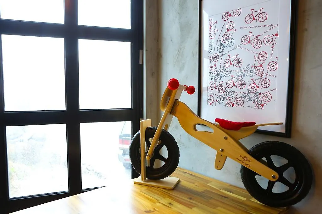 Sea And Bike Hotel Jeju 2*,