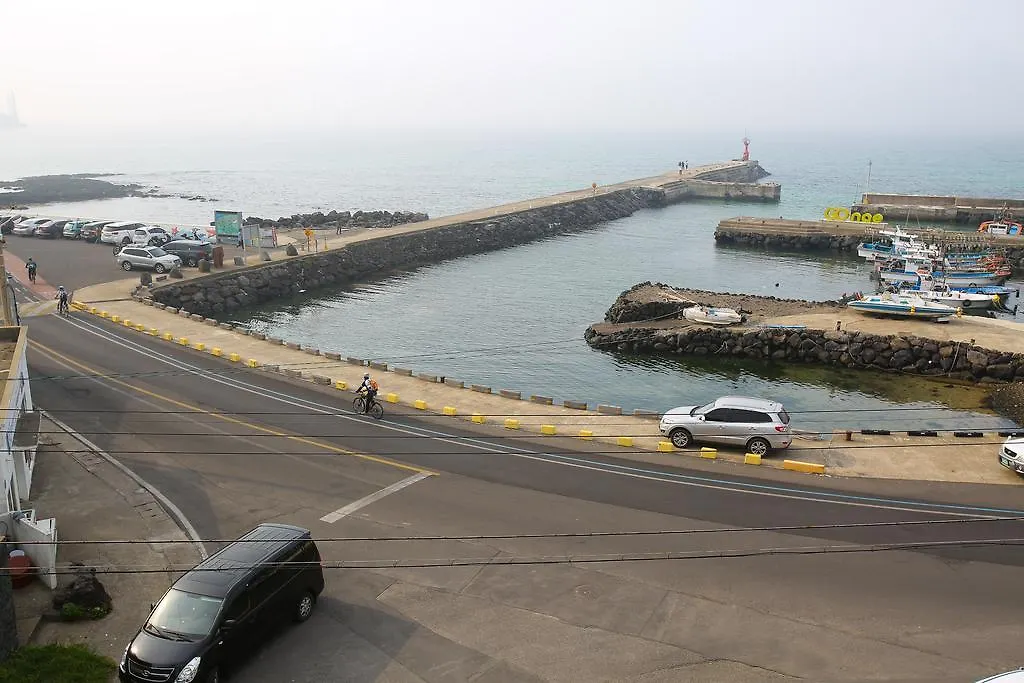 Sea And Bike Hotel Jeju