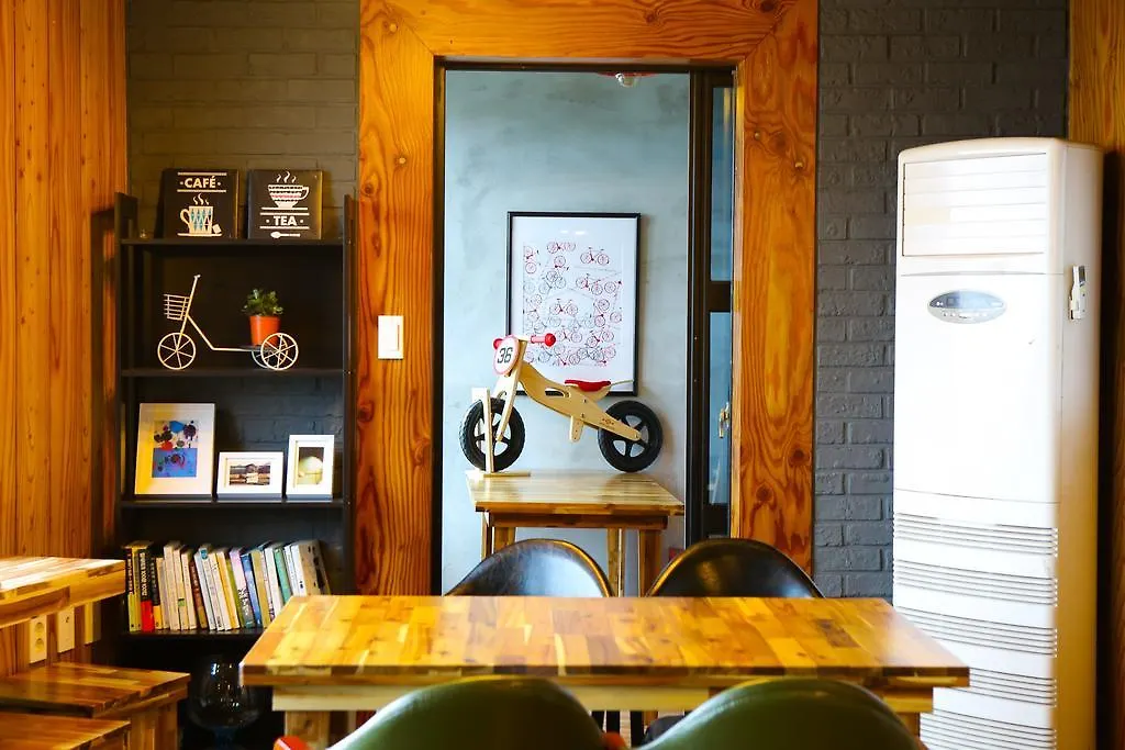 Sea And Bike Hotel Jeju Guest house